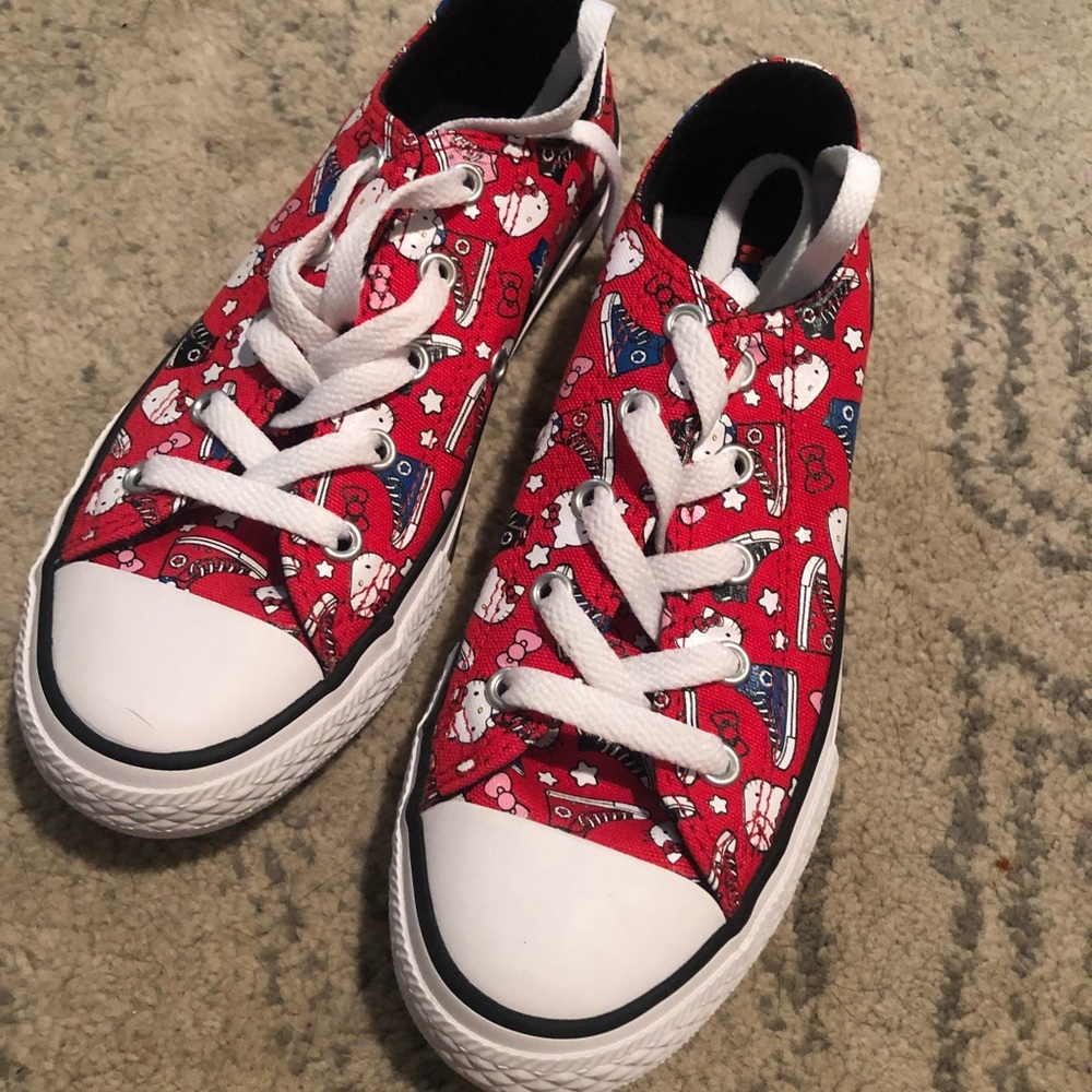 Hello Kitty converse Youth